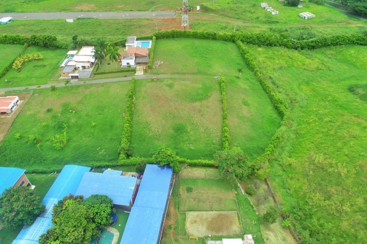 Lote en venta en Cerritos, Dosquebradas, 3333 m² · foto 14 de 22