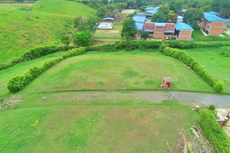 Lote en venta en Cerritos, Dosquebradas, 3333 m² · foto 15 de 22