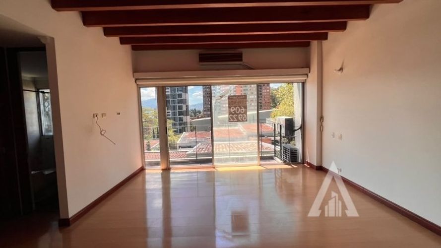 Apartamento de 4 alcobas en arriendo en El Poblado, Medellín, 240 m² · foto 5 de 24