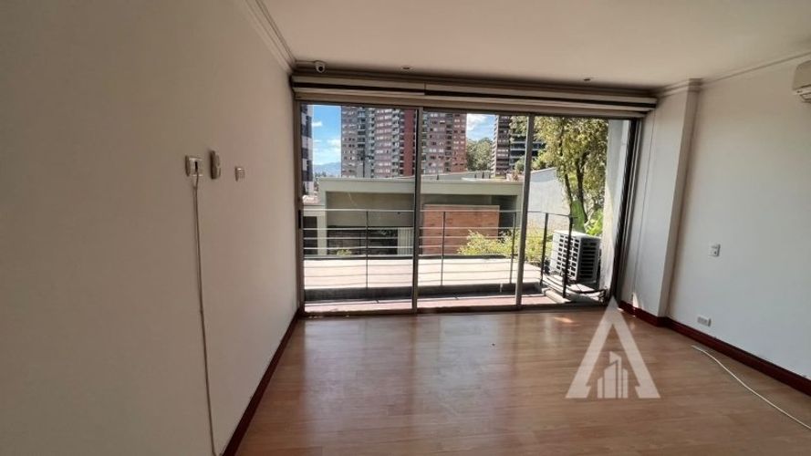 Apartamento de 4 alcobas en arriendo en El Poblado, Medellín, 240 m² · foto 20 de 24