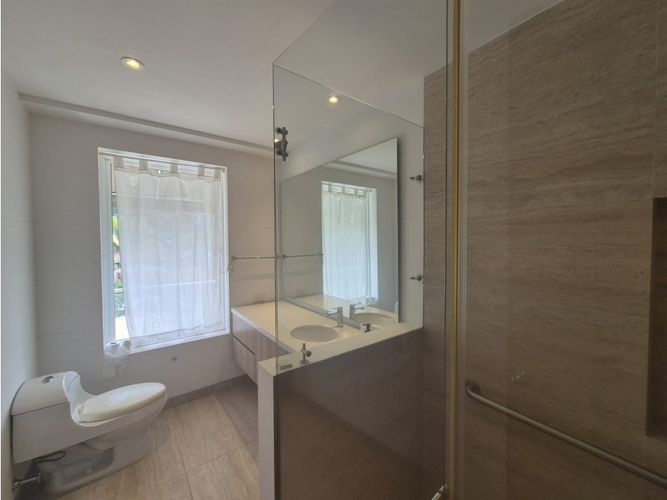 Casa de 5 alcobas en venta en Ciudad Jardin, Cali, 600 m² · foto 20 de 22