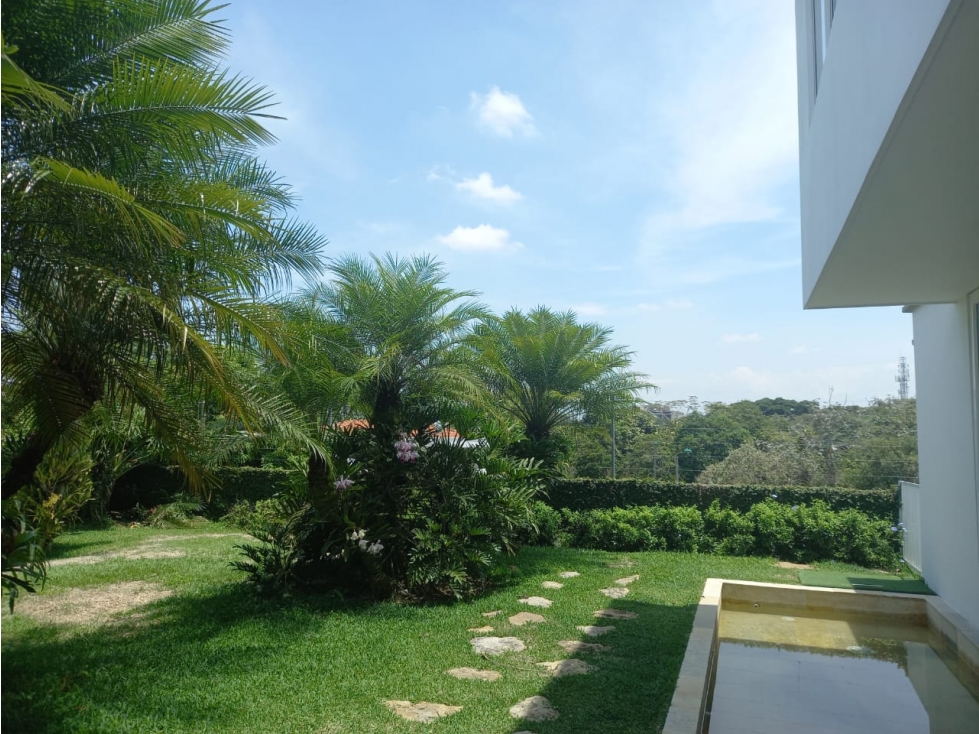 Casa de 3 alcobas en venta en Ciudad Jardin, Cali, 481 m² · foto 23 de 24