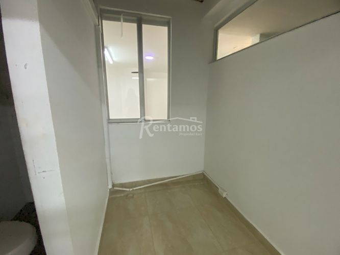 Oficina en arriendo en El Poblado, Medellín, 200 m² · foto 14 de 24