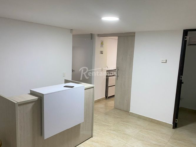 Oficina en arriendo en El Poblado, Medellín, 200 m² · foto 21 de 24