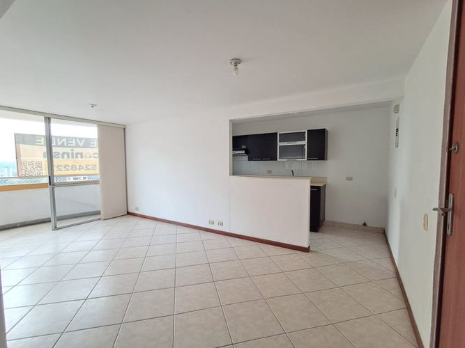 Apartamento de 1 alcoba en venta en La Aguacatala, Medellín, 44 m² · foto 4 de 21