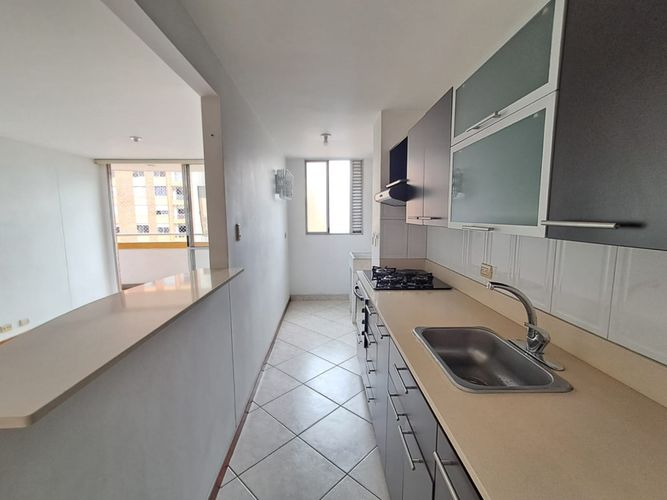 Apartamento de 1 alcoba en venta en La Aguacatala, Medellín, 44 m² · foto 7 de 21