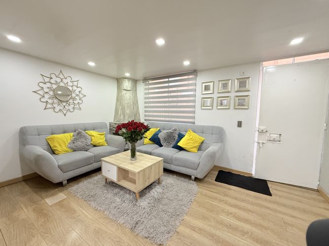 Casa de 3 alcobas en venta en Hacienda Los Alcaparros Ii, Madrid, 67 m² · foto 2 de 20