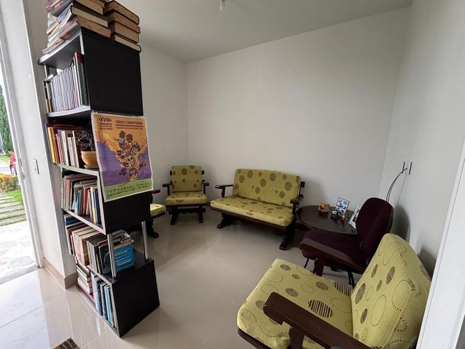 Casa de 3 alcobas en venta en El Castillo, Jamundí, 140 m² · foto 8 de 14