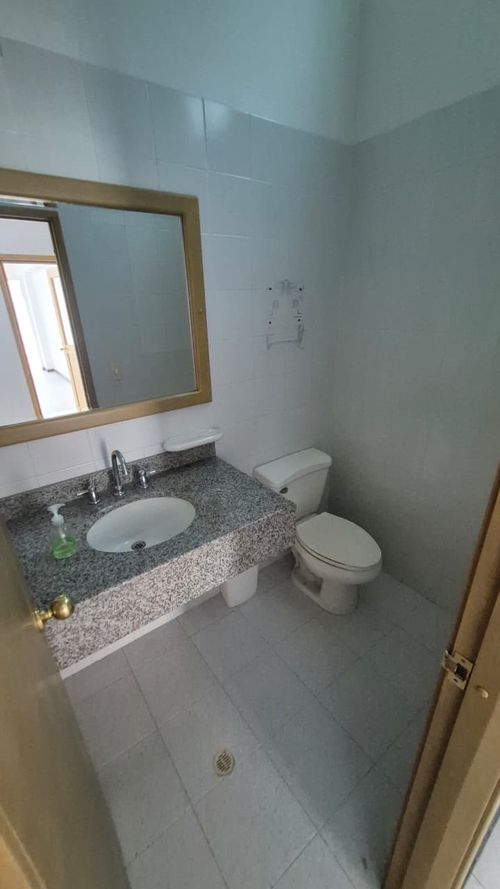 Oficina en arriendo en Bolivar, Bucaramanga, 300 m² · foto 20 de 22