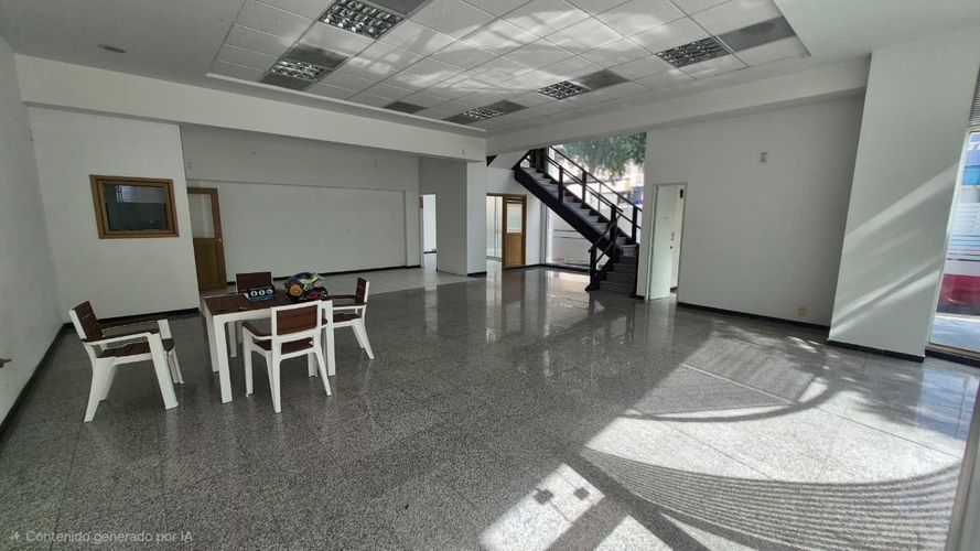 Oficina en arriendo en Bolivar, Bucaramanga, 300 m² · foto 2 de 22