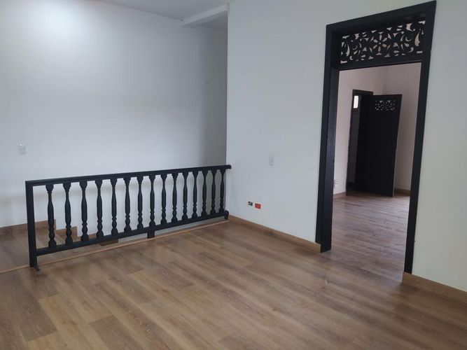 Oficina en arriendo en Granada, Cali, 110 m² · foto 3 de 13