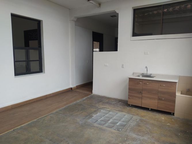 Oficina en arriendo en Granada, Cali, 110 m² · foto 12 de 13