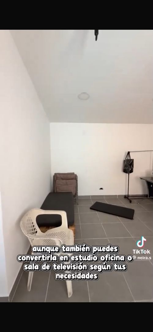 Casa de 4 alcobas en venta en Conquistadores, Medellín, 145 m² · foto 13 de 24