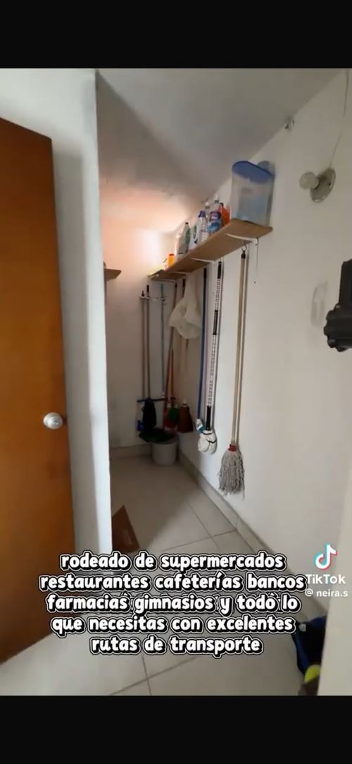 Casa de 4 alcobas en venta en Conquistadores, Medellín, 145 m² · foto 18 de 24