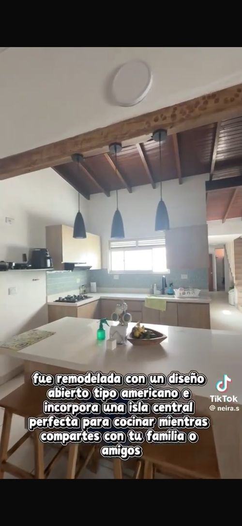 Casa de 4 alcobas en venta en Conquistadores, Medellín, 145 m² · foto 7 de 24