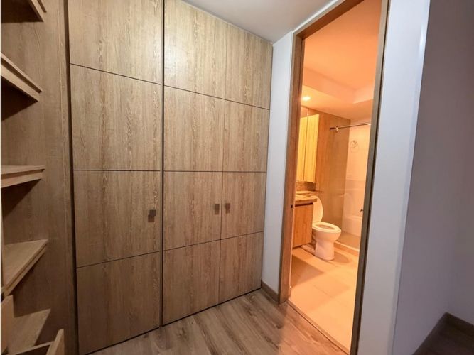 Apartamento de 3 alcobas en venta en Hacienda Casablanca El Molino, Madrid, 85 m² · foto 6 de 17