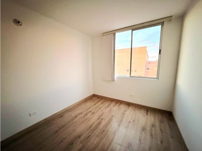 Apartamento de 3 alcobas en venta en Hacienda Casablanca El Molino, Madrid, 85 m² · foto 17 de 17