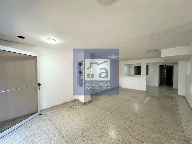 Casa de 3 alcobas en venta en Mejoras Publicas, Bucaramanga, 330 m² · foto 3 de 20