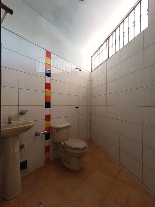 Local en arriendo en Lleras Restrepo, Cúcuta, 74 m² · foto 4 de 4