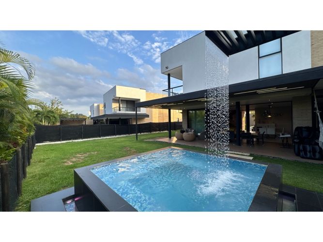 Casa de 3 alcobas en venta en Pance, Cali, 302 m² · foto 19 de 24
