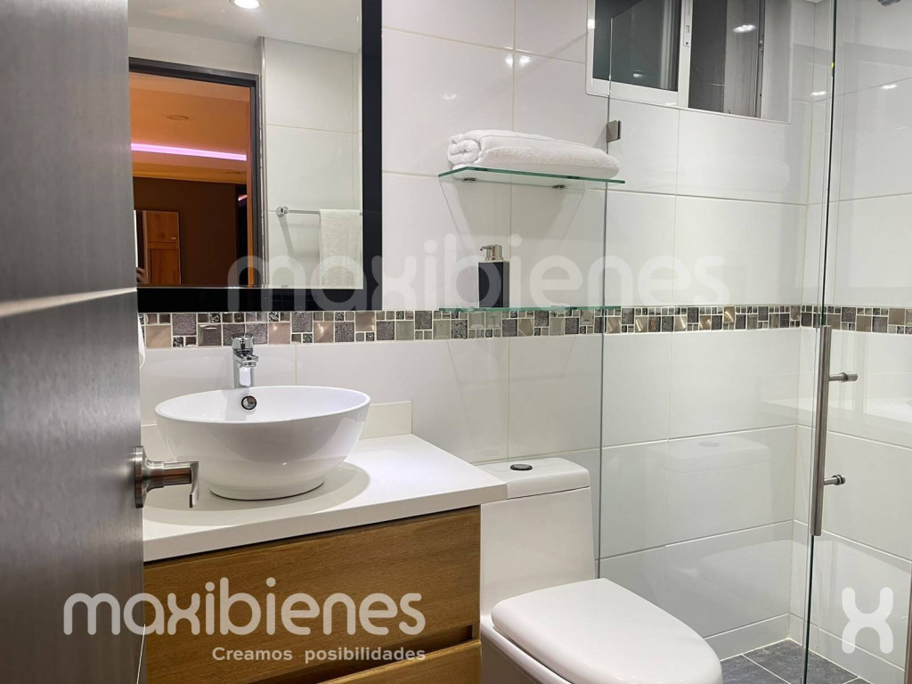 Apartamento en arriendo en Los Colores, Medellín · foto 8 de 9