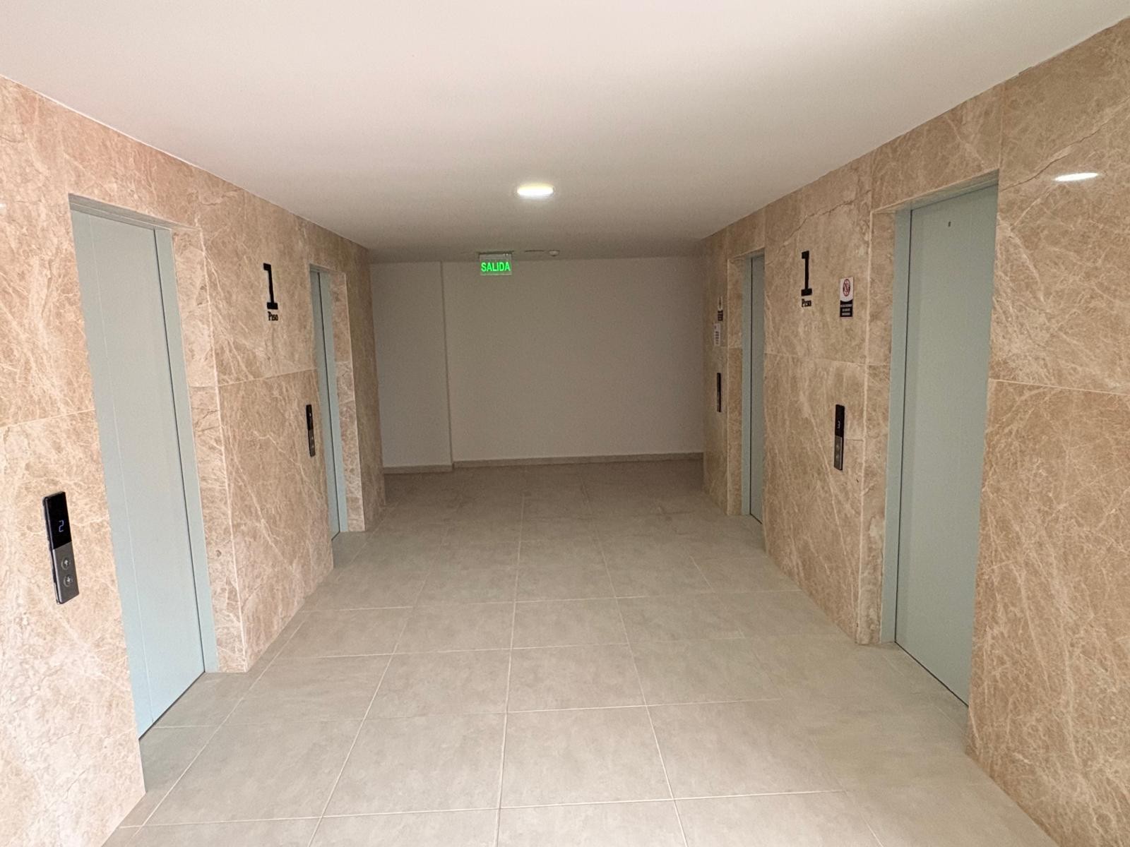 Apartamento en venta en Cr.La Castellana, Barranquilla · foto 15 de 23