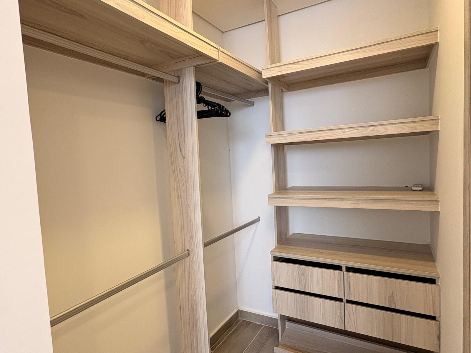 Apartamento en venta en Cr.La Castellana, Barranquilla · foto 9 de 23