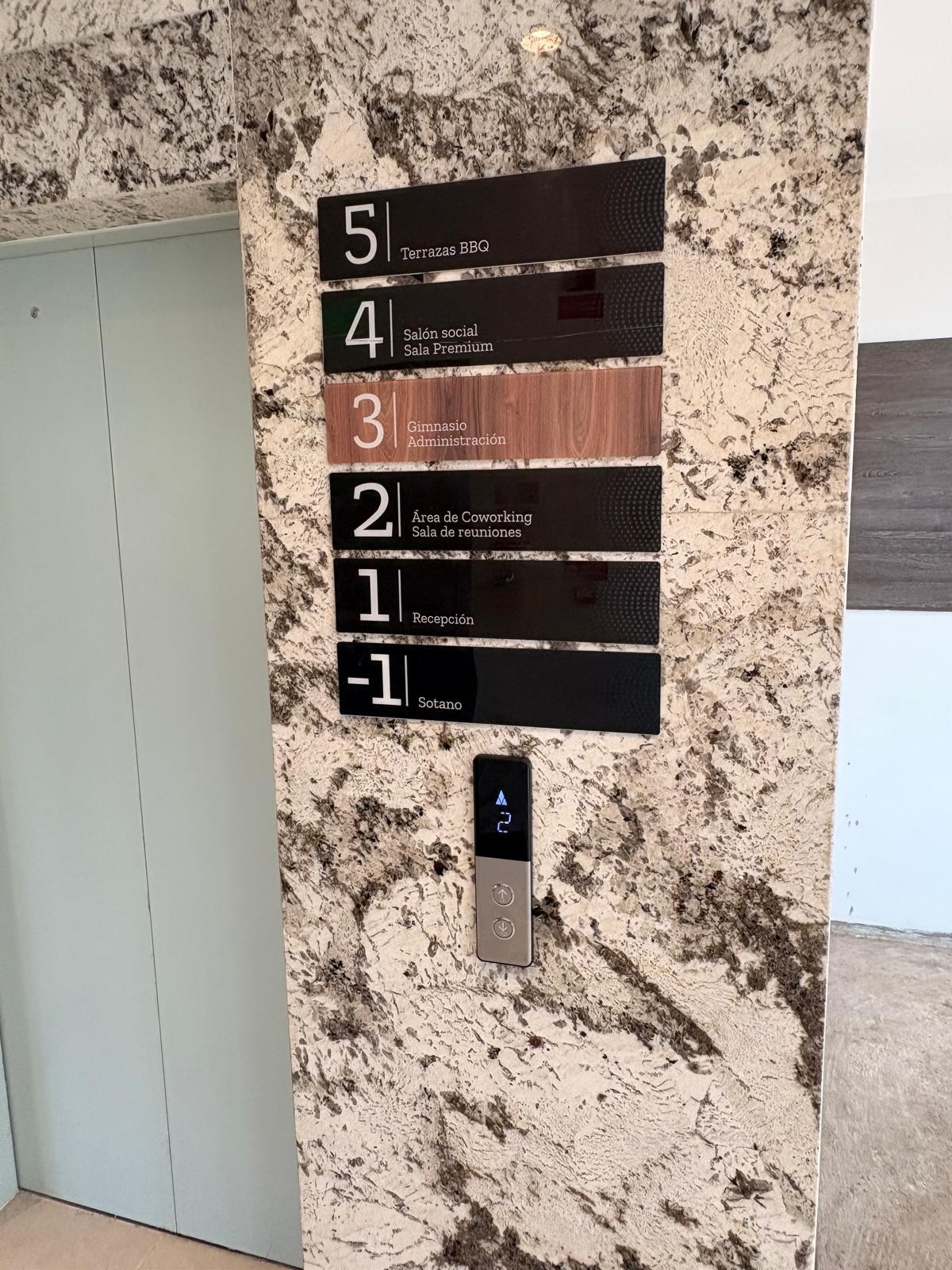 Apartamento en venta en Cr.La Castellana, Barranquilla · foto 21 de 23