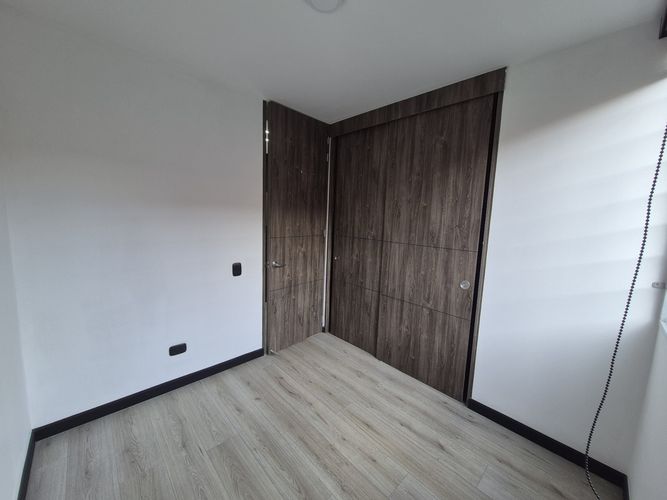 Apartamento de 2 alcobas en venta en Centro, Funza, 85 m² · foto 6 de 12