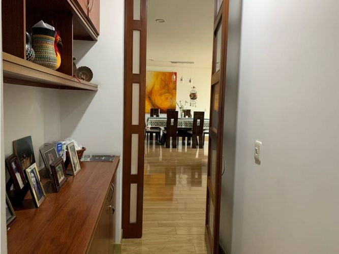Apartamento de 3 alcobas en venta en Chico, Bogotá, 190 m² · foto 13 de 17