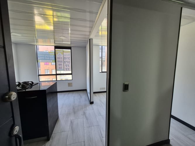 Apartamento de 2 alcobas en arriendo en San Pedro, Madrid, 45 m² · foto 2 de 13