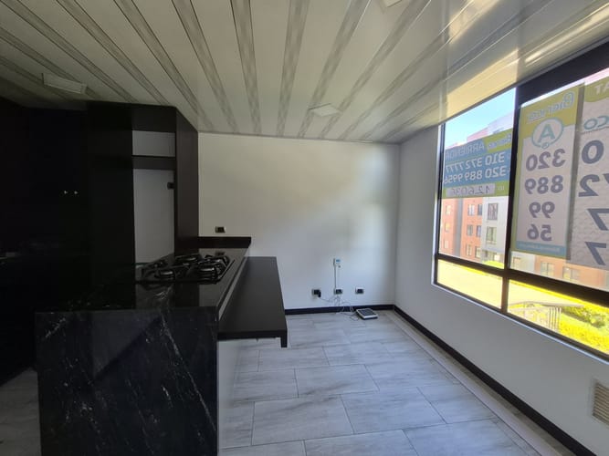 Apartamento de 2 alcobas en arriendo en San Pedro, Madrid, 45 m² · foto 5 de 13