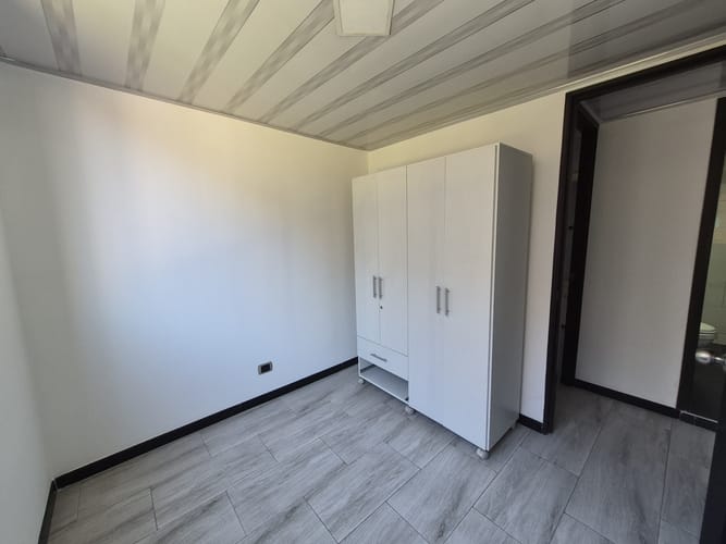 Apartamento de 2 alcobas en arriendo en San Pedro, Madrid, 45 m² · foto 9 de 13