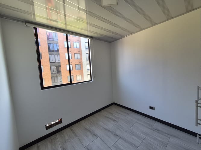 Apartamento de 2 alcobas en arriendo en San Pedro, Madrid, 45 m² · foto 10 de 13
