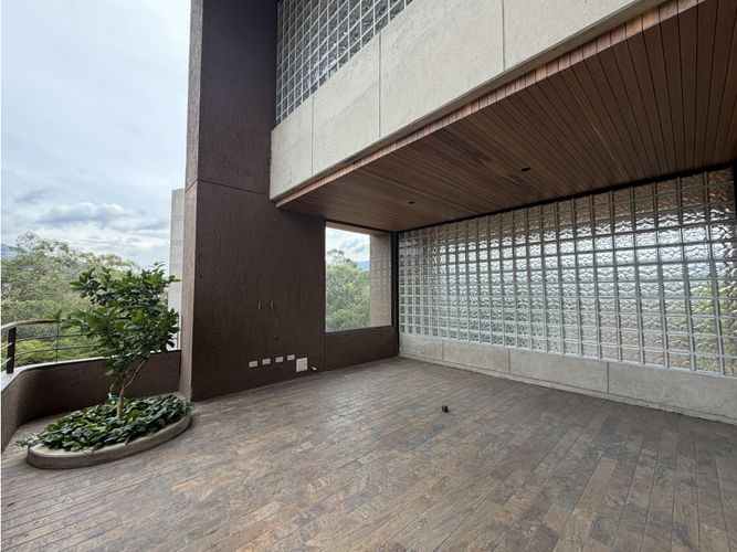Apartamento de 2 alcobas en venta en El Diamante 2, Medellín, 239 m² · foto 8 de 13