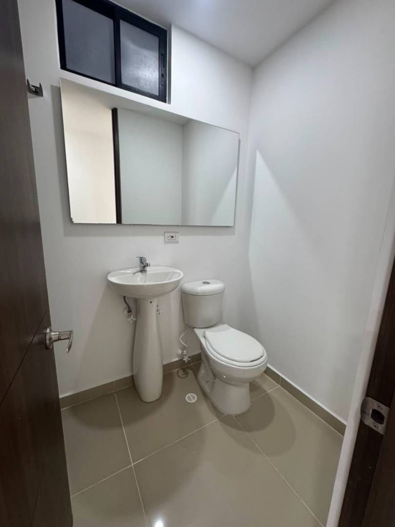 Apartamento en venta en El Carmelo Ii, Sabaneta · foto 7 de 22