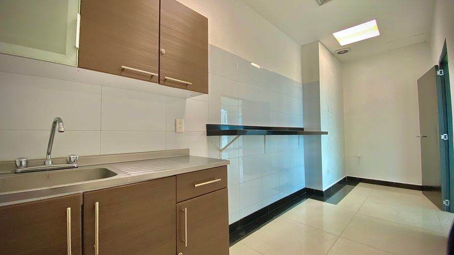 Oficina en venta en Antonia Santos Centro, Bucaramanga, 168 m² · foto 9 de 10