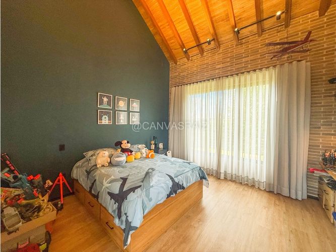 Casa de 3 alcobas en venta en Llano Grande, Rionegro, 460 m² · foto 14 de 24