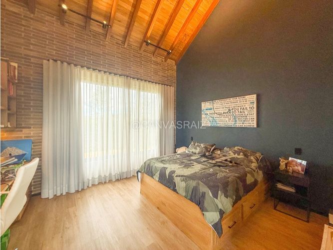 Casa de 3 alcobas en venta en Llano Grande, Rionegro, 460 m² · foto 16 de 24