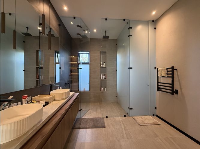 Casa de 3 alcobas en venta en Llano Grande, Rionegro, 460 m² · foto 21 de 24