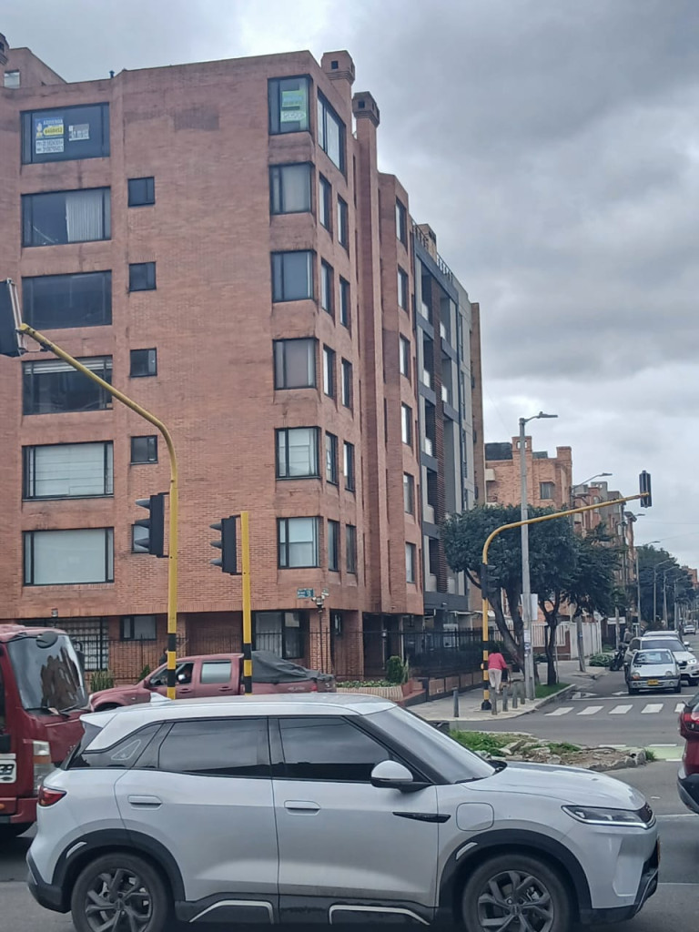 Apartamento en Arriendo en Santa barbara occidental, Bogotá