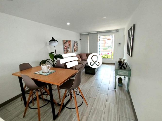 Casa de 3 alcobas en venta en La Ceja, 145 m² · foto 3 de 9