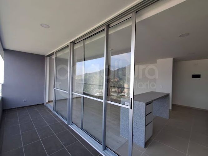Apartamento de 3 alcobas en venta en Suramérica, Medellín, 109 m² · foto 7 de 24
