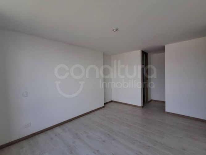 Apartamento de 3 alcobas en venta en Suramérica, Medellín, 109 m² · foto 10 de 24