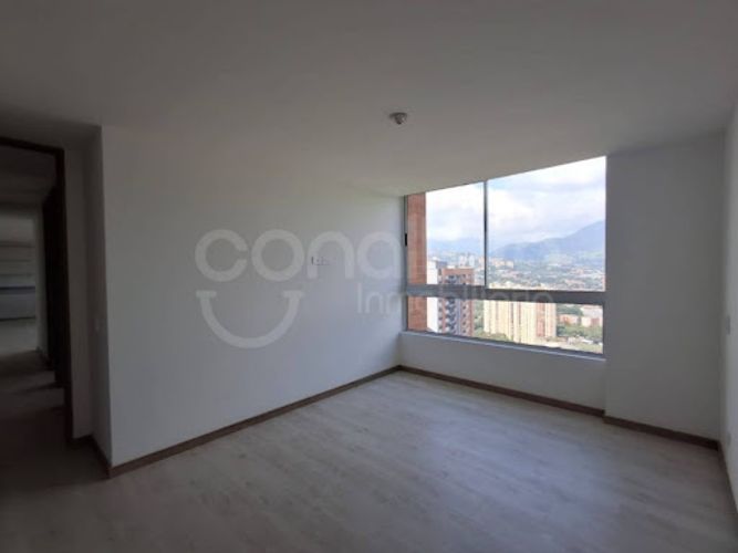 Apartamento de 3 alcobas en venta en Suramérica, Medellín, 109 m² · foto 12 de 24