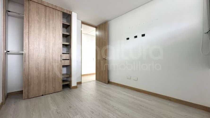 Apartamento de 3 alcobas en arriendo en Las Palmas, Medellín, 137 m² · foto 12 de 17