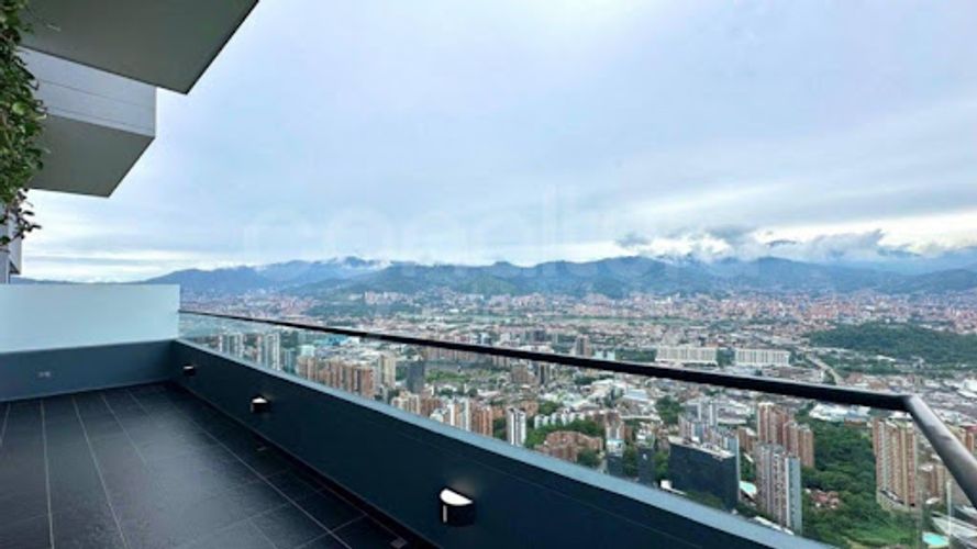 Apartamento de 3 alcobas en arriendo en Las Palmas, Medellín, 137 m² · foto 17 de 17