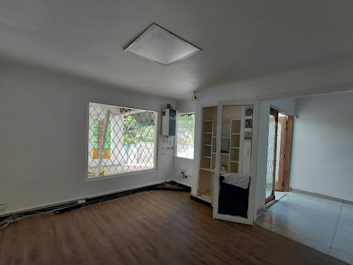 14BR House in Oviedo (400 m²)