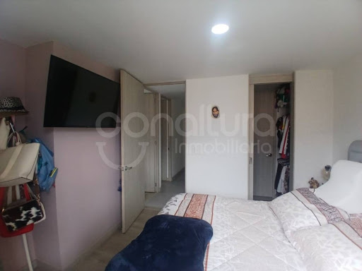 Apartamento en venta en Suramérica, La Estrella · foto 8 de 12