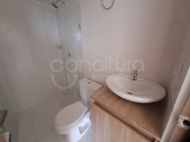 Apartamento de 2 alcobas en venta en Bucaros, Bello, 54 m² · foto 5 de 8